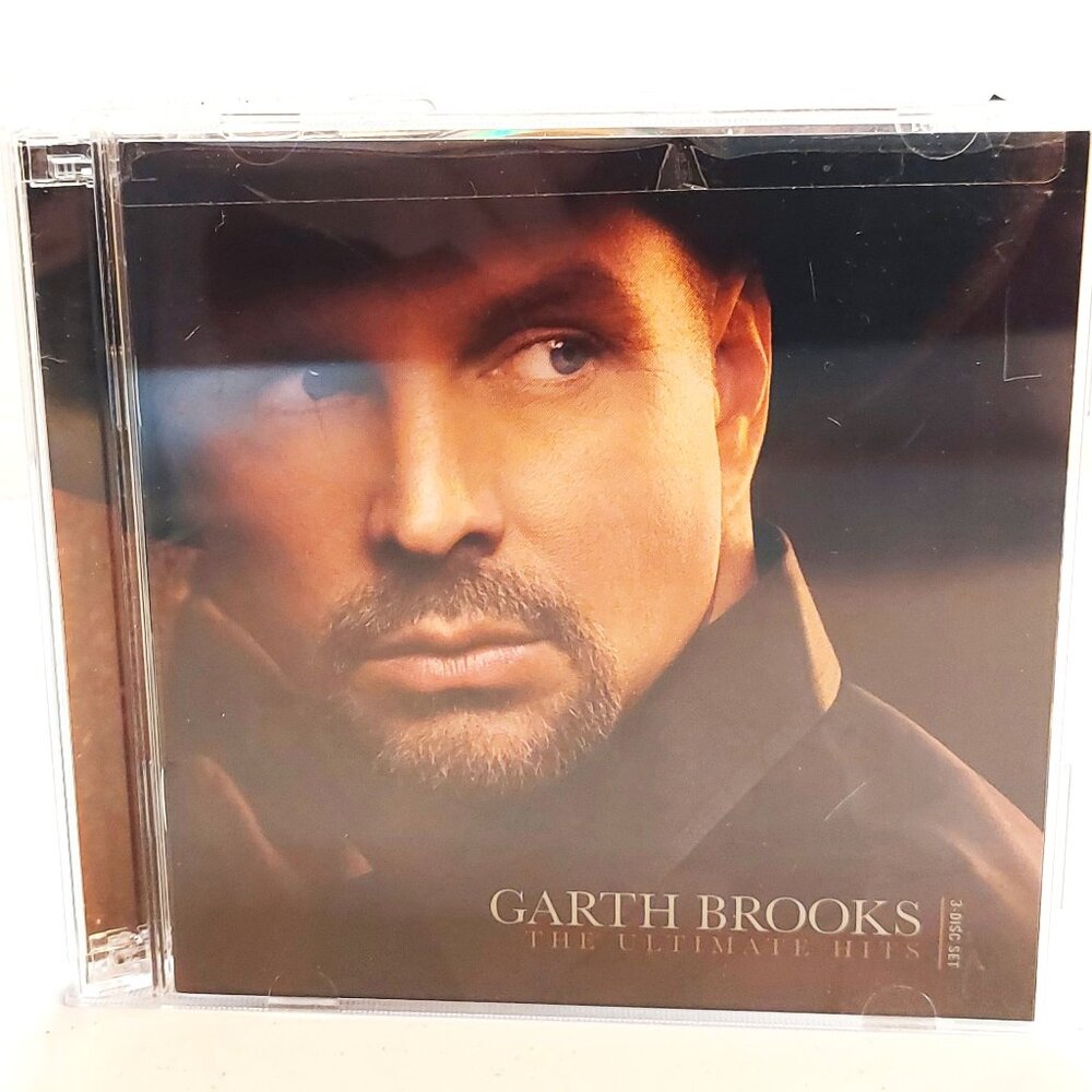 Garth Brooks ~ The Ultimate Hits  (2 CDs, 1 DVD , 2007)